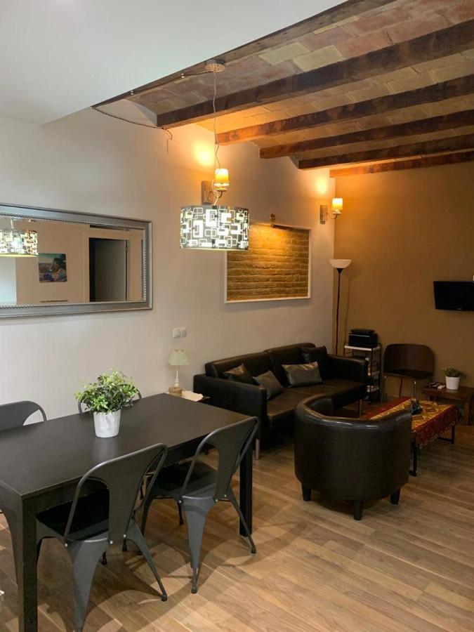 Apartament Modern Al Carrer Blai, Poble Sec Barcelona Exterior photo